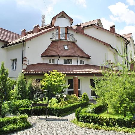 Hotel Radiola Yaremche Dış mekan fotoğraf