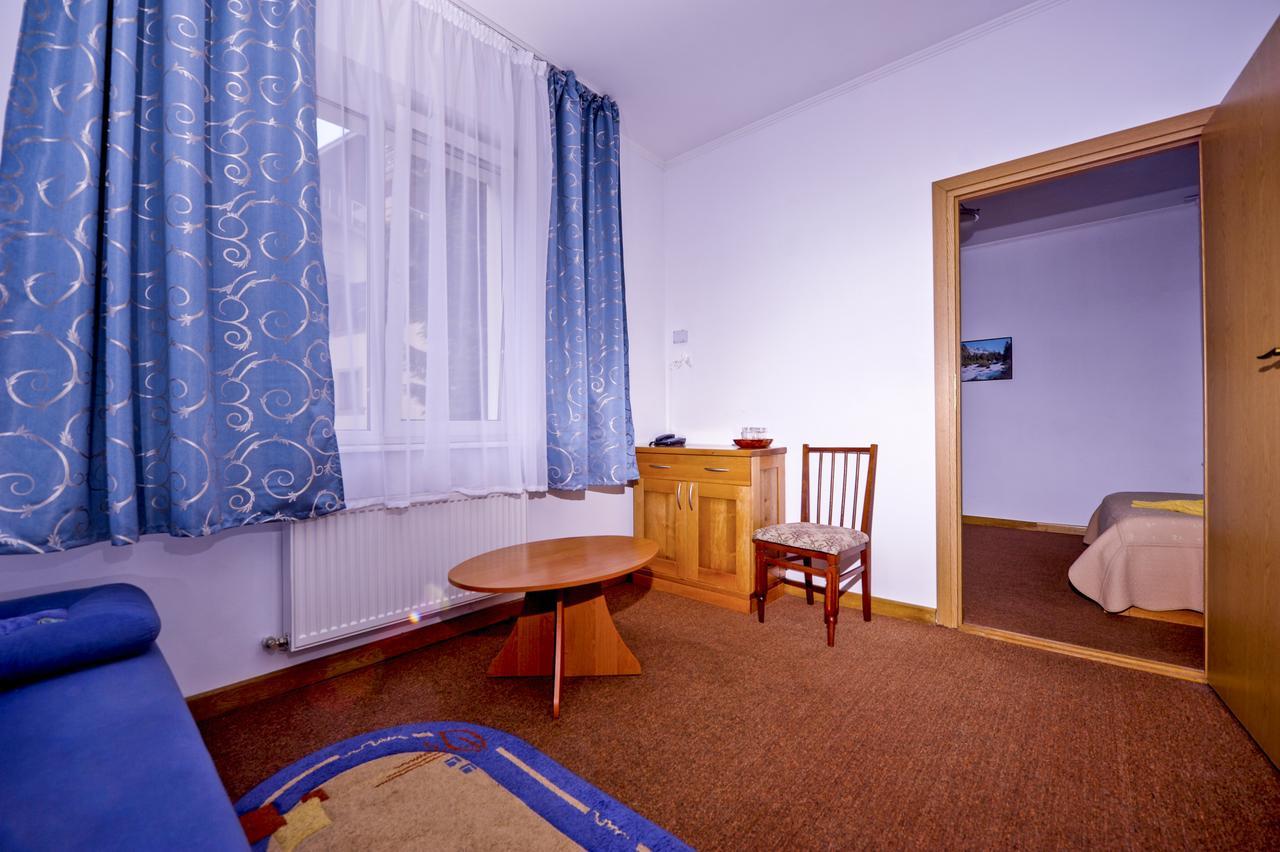 Hotel Radiola Yaremche Dış mekan fotoğraf